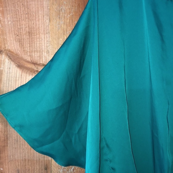 GUESS teal silk romper size small - Picture 5 of 8